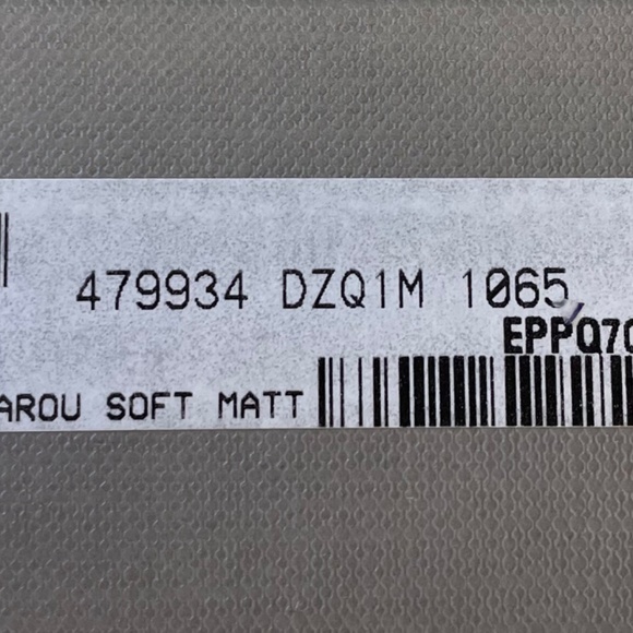 Alexander McQueen zip around wallet - Picture 8 of 8